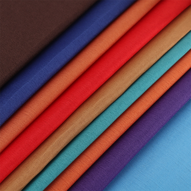 TMIE-08-5-1 115CM 폭 경량 65GSM 맞춤형 색상 및 100+색상 염색 안감 폴리에스테르 포플린 원단